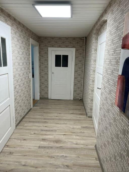 Schoenes City-Apartment Im Zentrum Mit Balkon Хоф Экстерьер фото