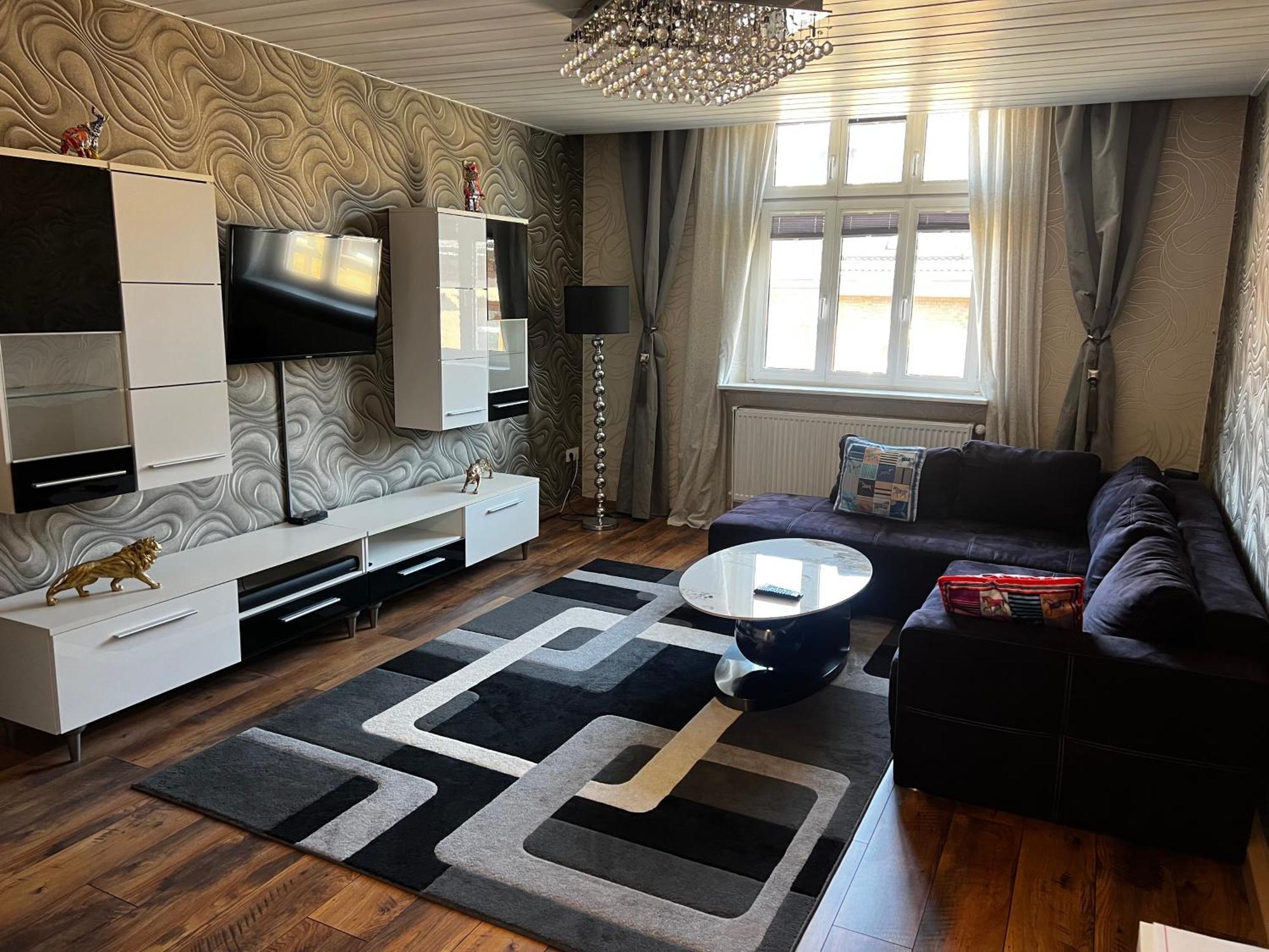 Schoenes City-Apartment Im Zentrum Mit Balkon Хоф Экстерьер фото